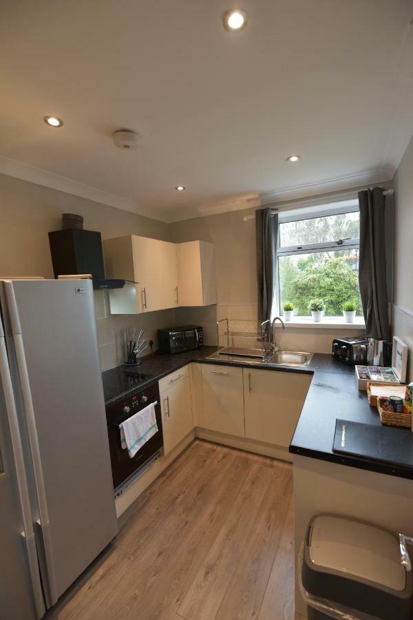Sighthill 3 Bedrooms With Private Garden Edinburgh Dış mekan fotoğraf
